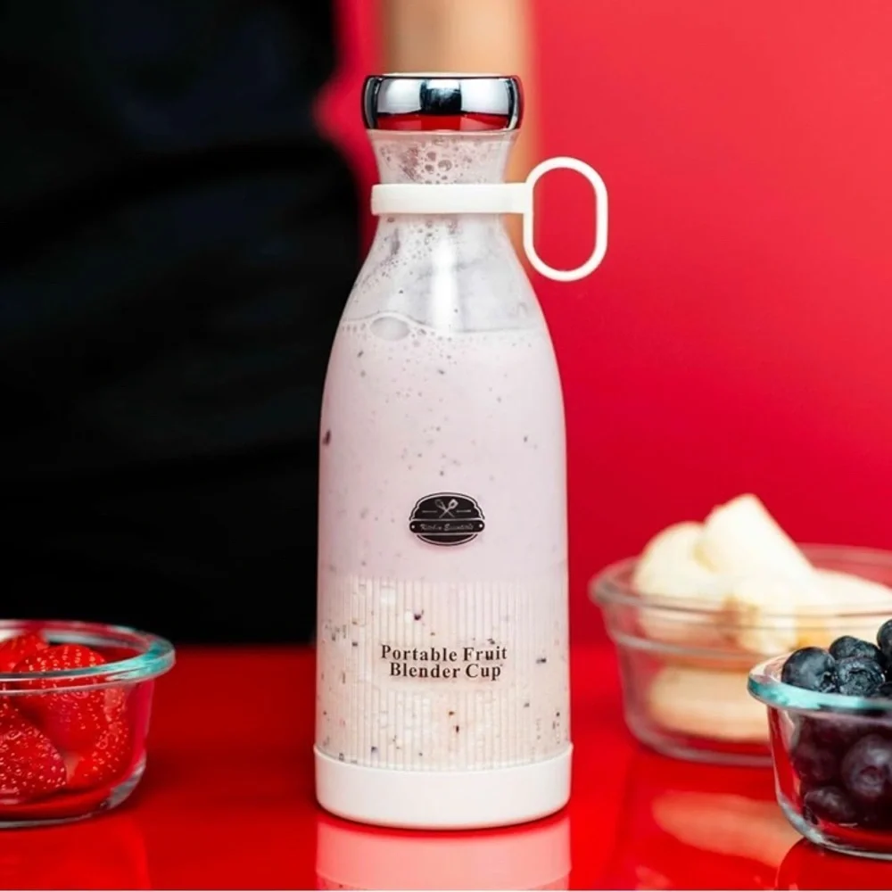 Portable Juicer/Mixer, Handheld Blender Cup (056)
